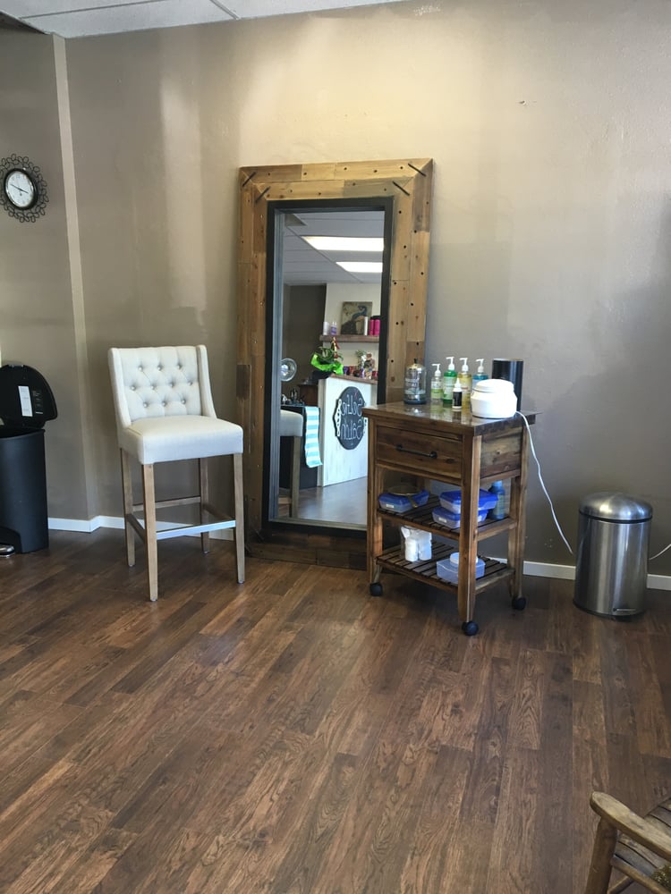 SELFIE SALON Updated August 2024 308 SW Monroe Ave, Corvallis