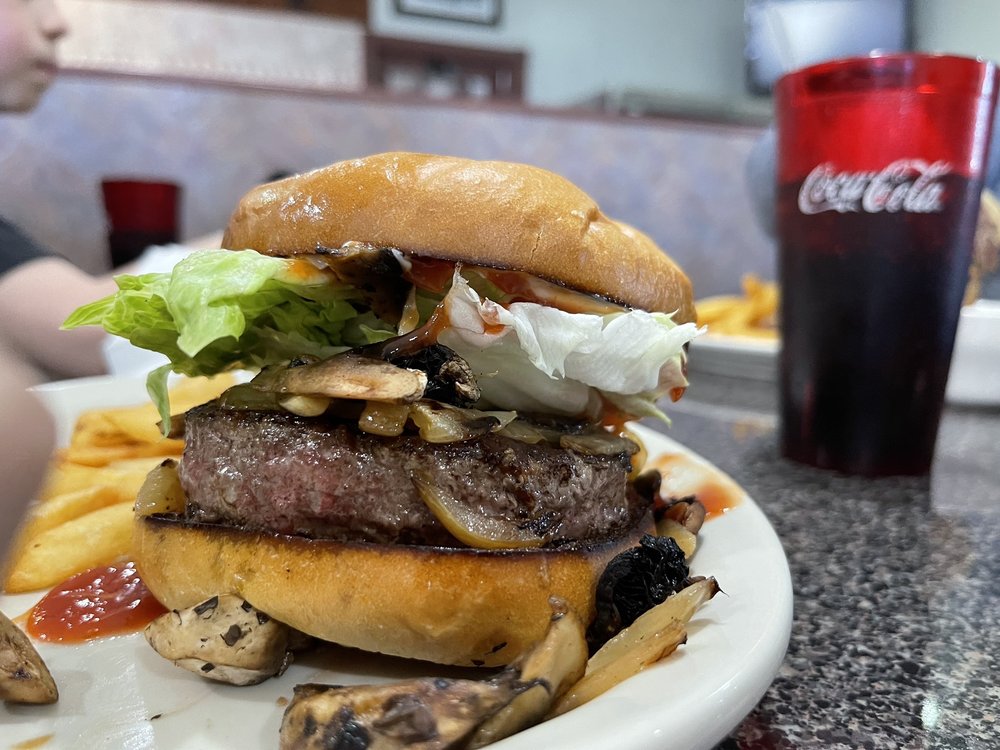 THE NEW NORTHFIELD DINER Updated April 2025 10 Photos 32 Reviews the-new-northfield-diner-updated-april-2025-10-photos-32-reviews