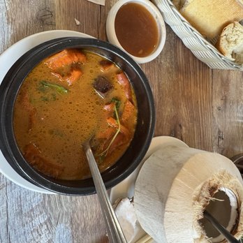 DK Cuisine - Banh Canh Tom Cua Thit Trung Cut - Vietnamese Near Me - Westminster , California