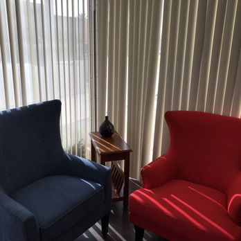 Huijiang Zhu’s Acupuncture - Cozy sofa - Acupuncture Near Me - Arcadia, California Huijiang Zhu’s Acupuncture - Cozy sofa - Acupuncture Near Me - Arcadia, California