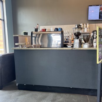 Daily Dose Cafe & Espresso - Coffee & Tea Near Me - Maple Grove, Minnesota