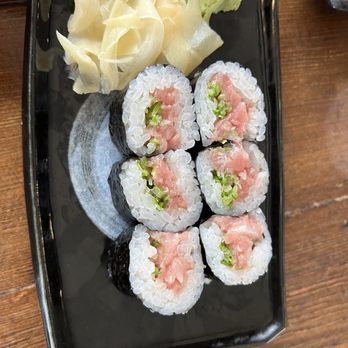Kamado Sushi - Negi Toro Maki Roll - Japanese Near Me - Berkeley, California