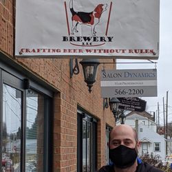 Howling Henry’s Brewery