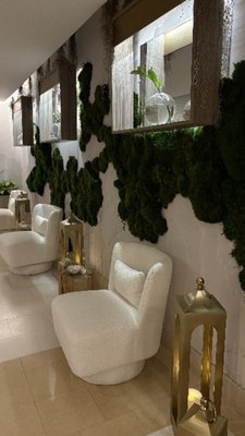 Leaf Spa at AKA Brickell by null