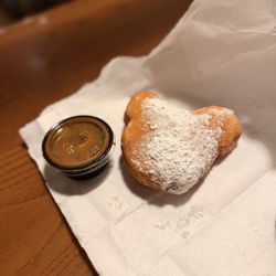 Scat Cat's Club - Mickey Beignet + Caramel Sauce