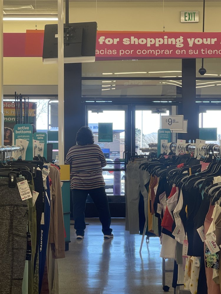 DD’S DISCOUNTS 39 Photos & 13 Reviews 3300 San Mateo Blvd