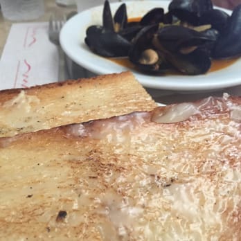 La Cova Fumada - Pan con Aioli and mussels.  Both excellent - Tapas/Small Plates Near Me - Barcelona, B