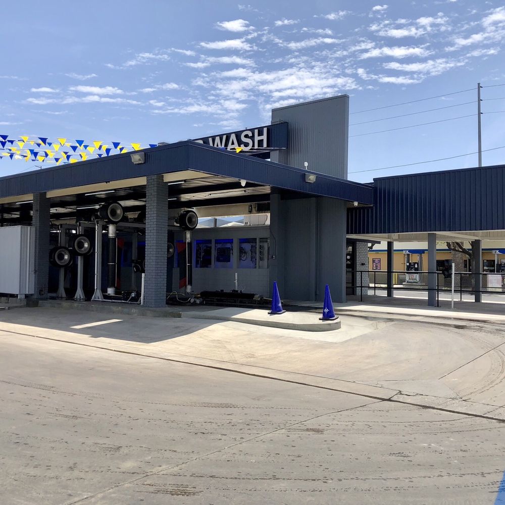 Mister Car Wash - Exit of car wash - Car Wash Near Me - VISALIA, California Mister Car Wash - Exit of car wash - Car Wash Near Me - VISALIA, California