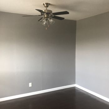 Rose Plaza - Living room - Apartments Near Me - Houston, Texas