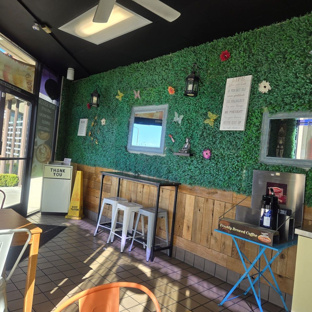 Spudnuts Donuts - Donuts Near Me - Northridge, California Spudnuts Donuts - Donuts Near Me - Northridge, California