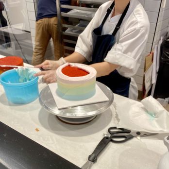 Paris Baguette - Live cake decorating - Cafes Near Me - Maple Grove, Minnesota Paris Baguette - Live cake decorating - Cafes Near Me - Maple Grove, Minnesota