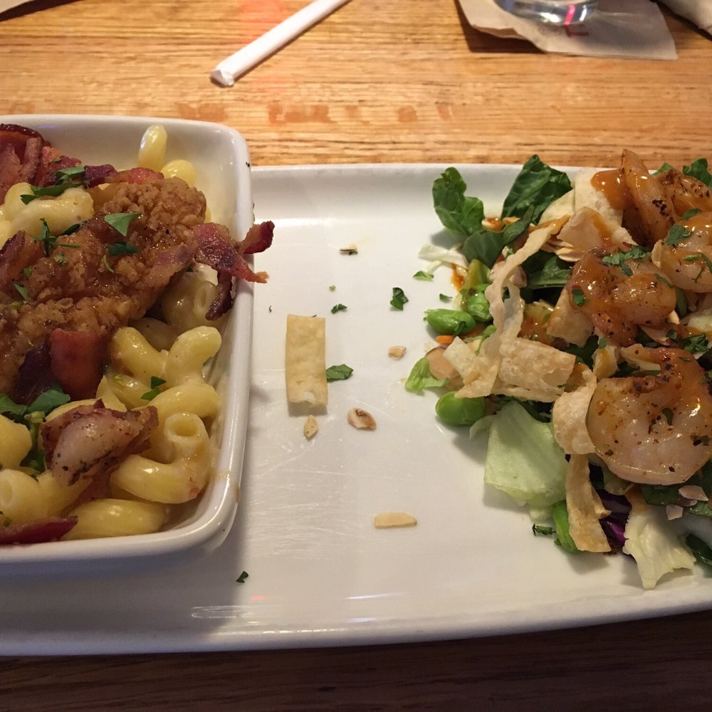 Applebee's Grill + Bar - Lunch combo! - American Near Me - Gallup, New Mexico Applebee's Grill + Bar - Lunch combo! - American Near Me - Gallup, New Mexico
