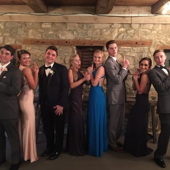 House - Prom pics at the House and Barn - Bars Near Me - Emmaus, Pennsylvania