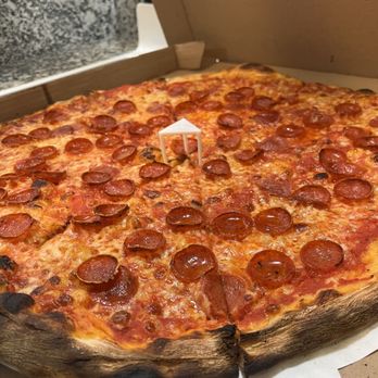 Prime Pizza - Pizza Near Me - Altadena, California Prime Pizza - Pizza Near Me - Altadena, California