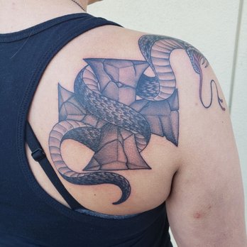 Frontline Tattoo Vista - Back view - Tattoo Near Me - Vista, California Frontline Tattoo Vista - Back view - Tattoo Near Me - Vista, California