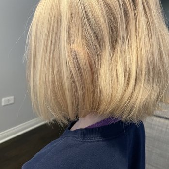 Supercuts - Side is crooked and shorter in the middle. - Hair Salons Near Me - VILLA PARK, Illinois Supercuts - Side is crooked and shorter in the middle. - Hair Salons Near Me - VILLA PARK, Illinois