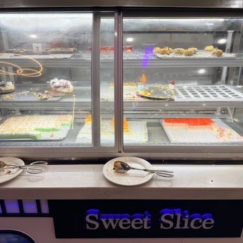 Buffetopia - Desserts - Seafood Near Me - Humble, Texas