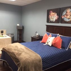 Beach Cities Midwifery and Women's Health Care - One of our Corona birth rooms.
