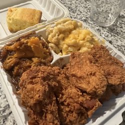 SuggarPlums - Fried Chicken Platter