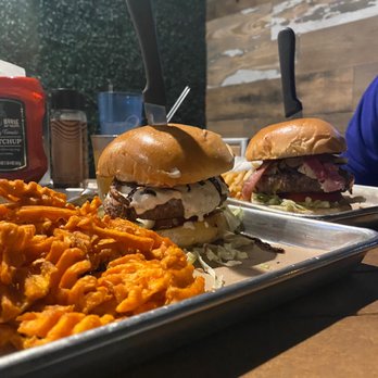 Legends Tavern & Grille - Cheddar Horseradish Burger - Burgers Near Me - Pompano Beach, Florida Legends Tavern & Grille - Cheddar Horseradish Burger - Burgers Near Me - Pompano Beach, Florida