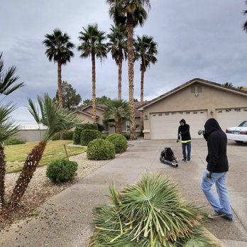 Desert Palms Landscaping - Palm tree trimming, bush trimming, and mowing - Landscaping Near Me - North Las Vegas, Nevada Desert Palms Landscaping - Palm tree trimming, bush trimming, and mowing - Landscaping Near Me - North Las Vegas, Nevada