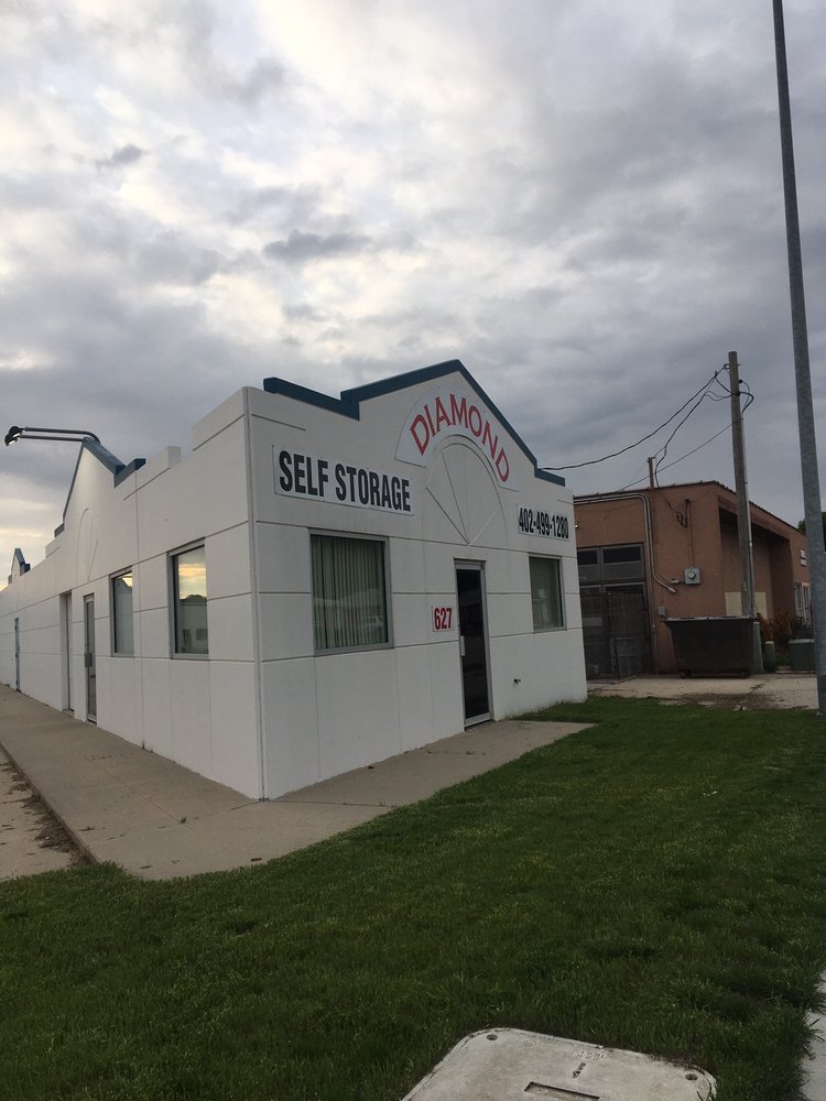 DIAMOND SELF STORAGE Updated August 2024 627 N 66th St, Lincoln