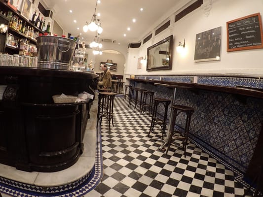Bar Europa by null
