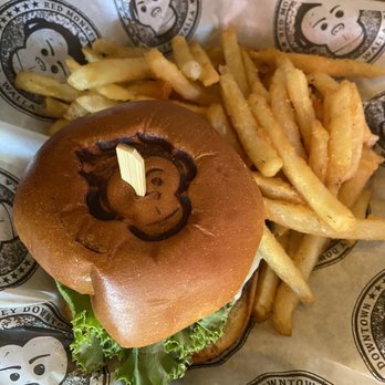 Red Monkey Walla Walla - Veggie Burger - American Near Me - Walla Walla, Washington
