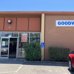 Goodwill - Redwood Empire - Outside
