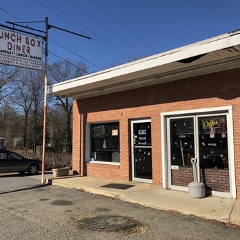 The Lunch Box - The Lunch Box Diner - Coffee & Tea Near Me - Bryans Rd, Maryland