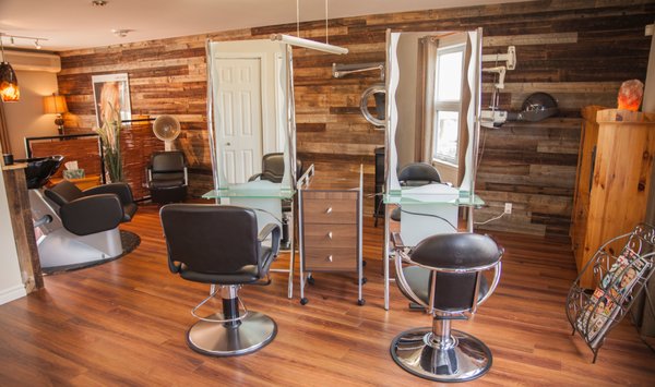 Salon De Beaute Rayon D Or 53 Photos Salons De Coiffure 213 Rue Jean Juneau Saint Augustin De Desmaures Qc Numero De Telephone