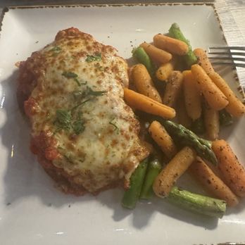 Mamma Mia - Eggplant Parmesan with a side of Side Veggies - Italian Near Me - Riverside, California Mamma Mia - Eggplant Parmesan with a side of Side Veggies - Italian Near Me - Riverside, California