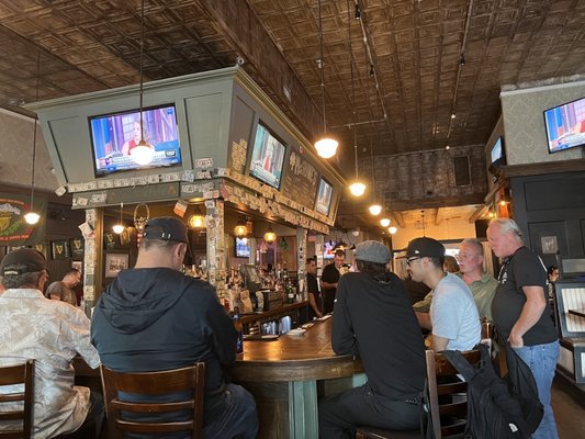 MCSHANES BAR RESTAURANT Updated September 2025 58 Photos 123 MCSHANES BAR RESTAURANT Updated September 2025 58 Photos 123