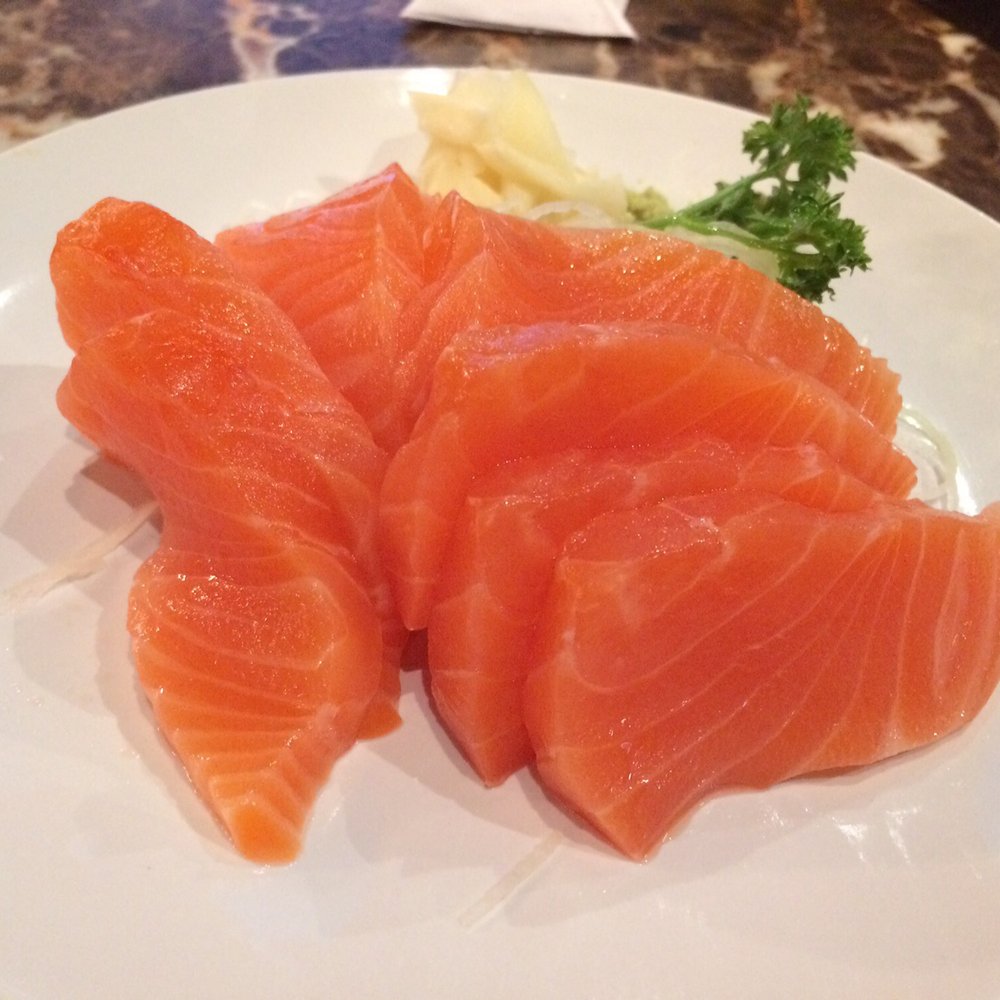 Sushi Maku - salmon sashimi - Sushi Bars Near Me - Dallas, Texas