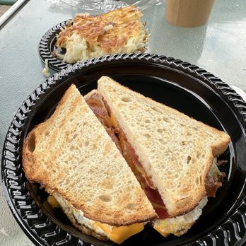 Clocker's Corner - Egg sandwich with hash browns - Breakfast & Brunch Near Me - Arcadia, California