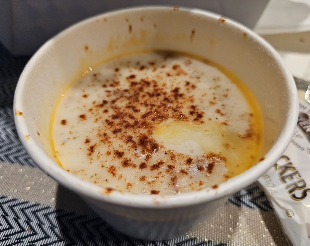 SlackTide Fish And Chowder Logo