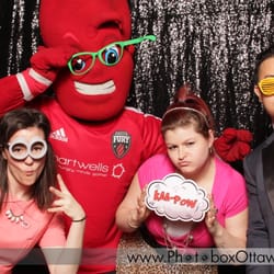 Photobox Photo Booth - Day of pink Charity booth