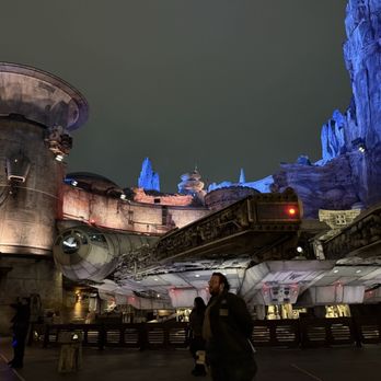 Star Wars: Galaxy's Edge - At night - Amusement Parks Near Me - Anaheim, California