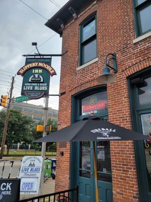 Slippery Noodle Inn by null