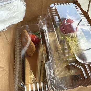 Cafe Ninda - Bakeries Near Me - Tomball, Texas