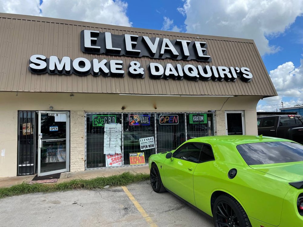 ELEVATE SMOKE SHOP AND DAIQUIRIS Updated June 2024 3317 Ave H