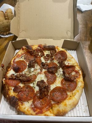 Guido's/FURNO'S Pizza & Empanadas Argentinas by null