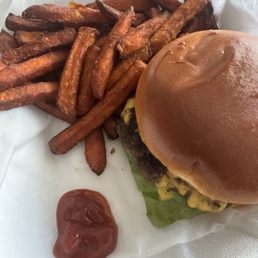 The Cheesy Nest Burger + Sweet Fries The Cheesy Nest Burger + Sweet Fries