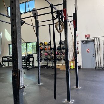Oxnard MVMNT - Interval Training Gyms Near Me - Oxnard, California