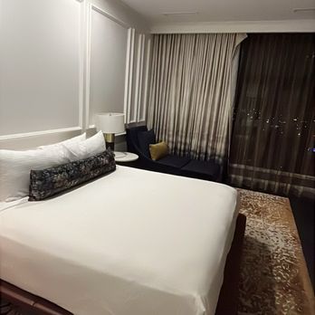J Resort - Very nice and clean room - Resorts Near Me - Reno, Nevada