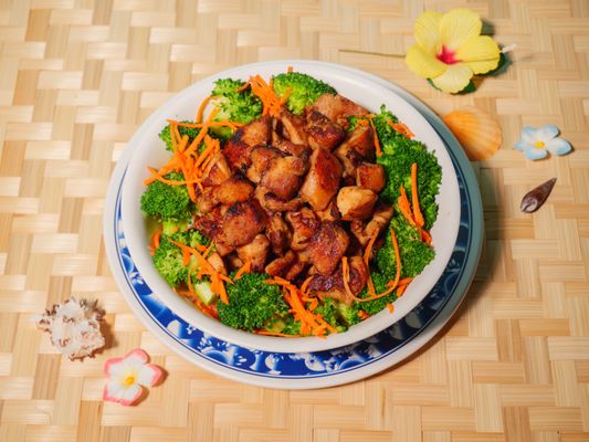 Rutt's Hawaiian Cafe & Catering Gardena by null