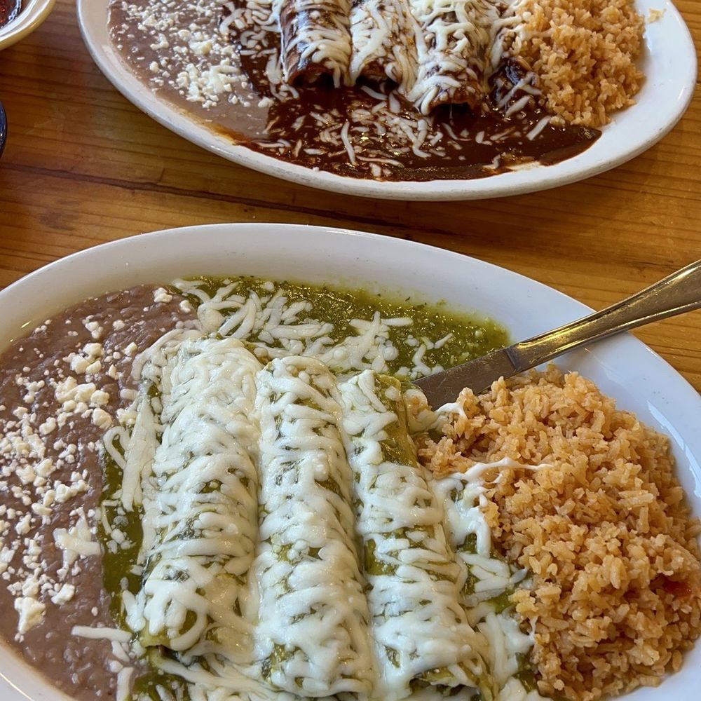 El Pollo Alegre - Enchiladas Suizas & Enchiladas de Mole - Mexican Near Me - McKinney, Texas