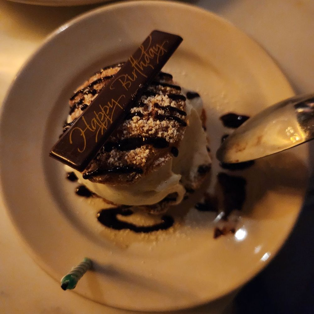 Le Ame - Complimentary birthday profiteroles - Steakhouses Near Me - Phoenix, Arizona Le Ame - Complimentary birthday profiteroles - Steakhouses Near Me - Phoenix, Arizona