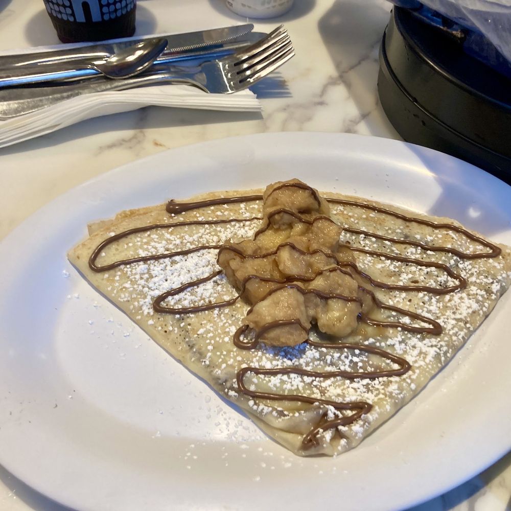 Nutella Cafe - Bananas foster crepe - Desserts Near Me - Chicago, Illinois Nutella Cafe - Bananas foster crepe - Desserts Near Me - Chicago, Illinois