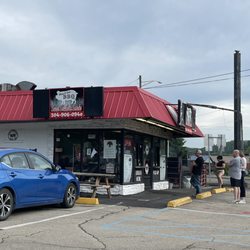 Sweet Southern Smoke BBQ - Seating and Order Counter